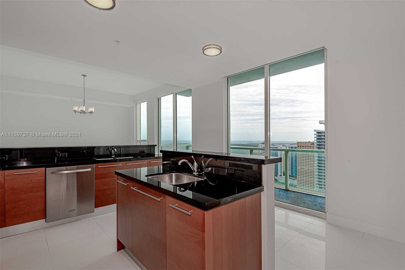Small Image of 244 BISCAYNE BLVD #UPH-4907, Miami Number 6
