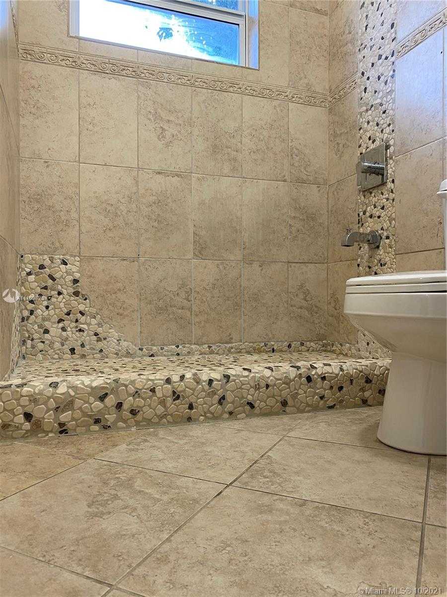 Small Image of 3884 NORTH WEST 2ND ST #1, Miami Number 15