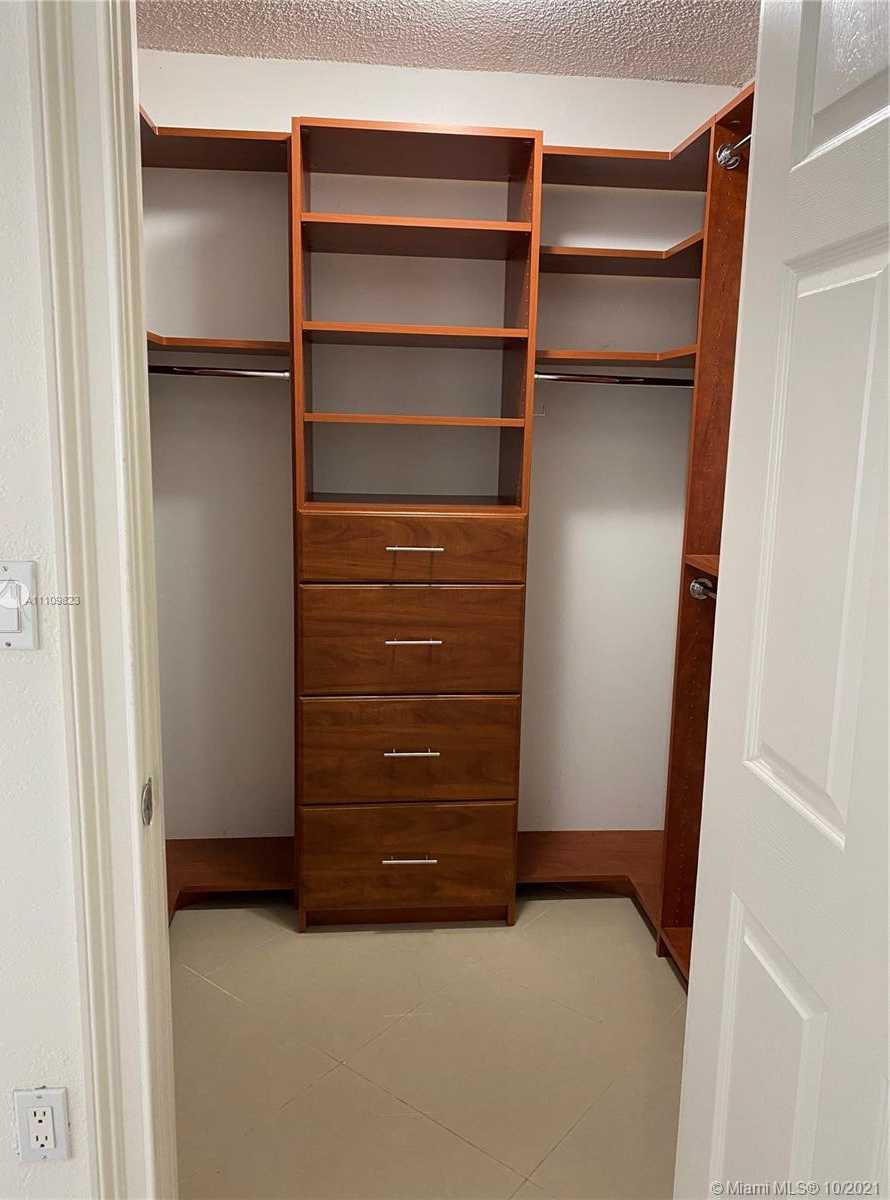 Small Image of 3884 NORTH WEST 2ND ST #1, Miami Number 23