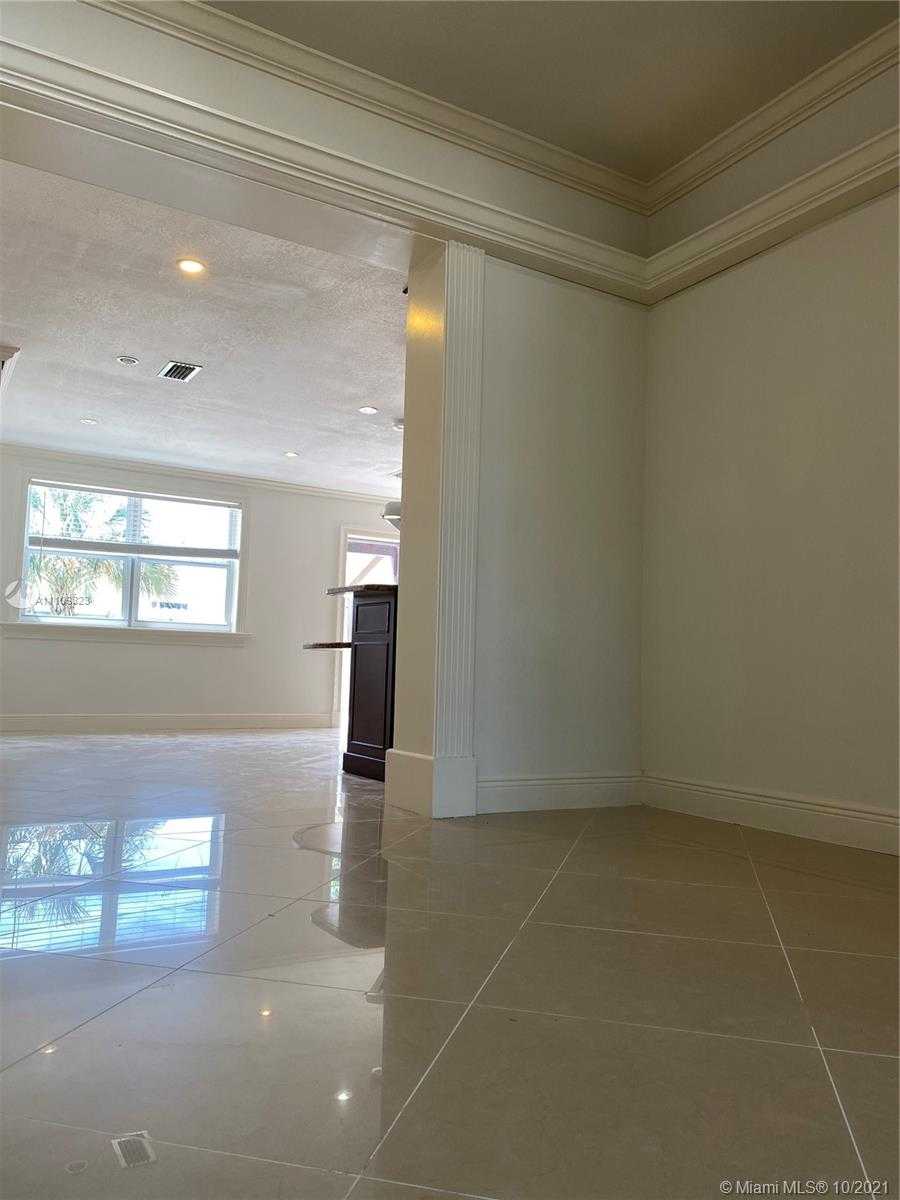 Small Image of 3884 NORTH WEST 2ND ST #1, Miami Number 39