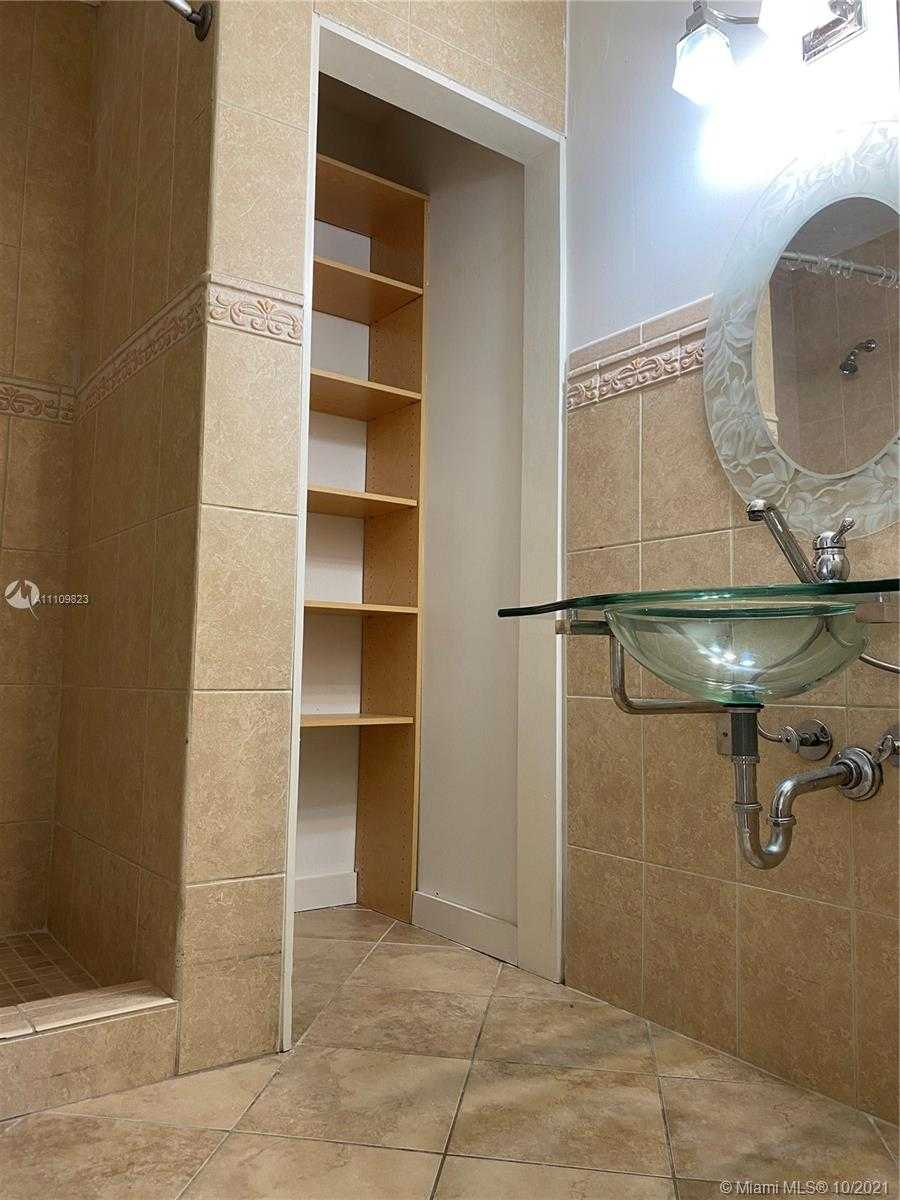 Small Image of 3884 NORTH WEST 2ND ST #1, Miami Number 42