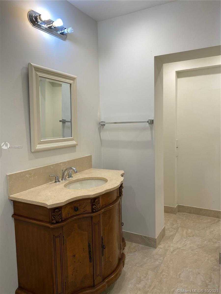 Small Image of 3884 NORTH WEST 2ND ST #1, Miami Number 44