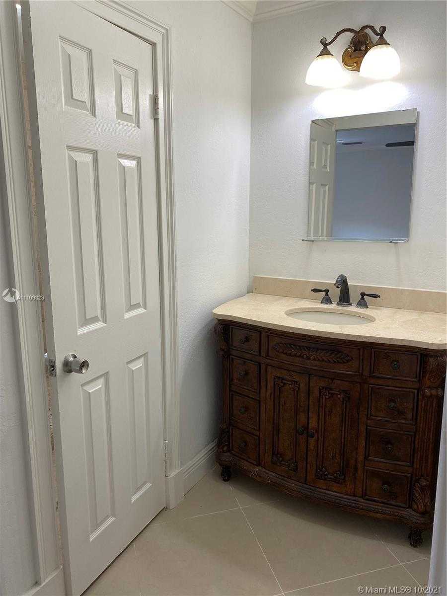 Small Image of 3884 NORTH WEST 2ND ST #1, Miami Number 45