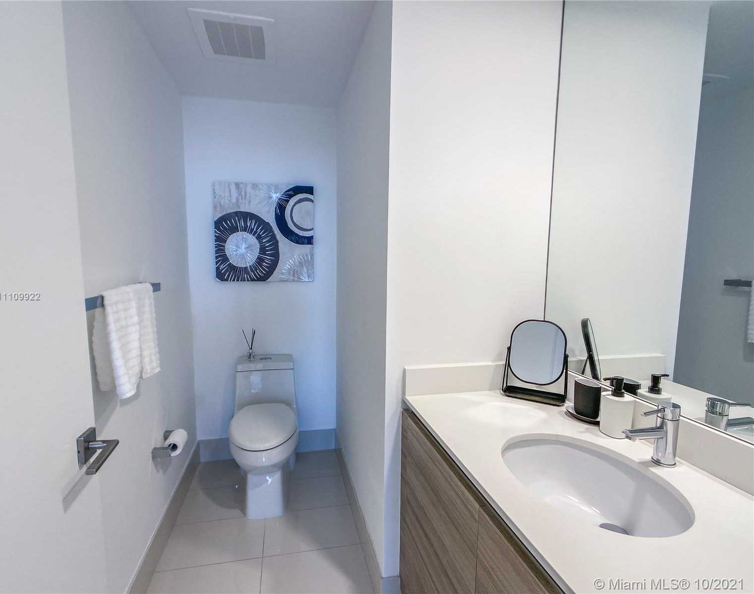Small Image of 121 NORTH EAST 34TH ST #908, Miami Number 16