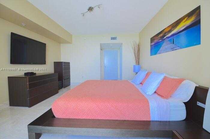 Small Image of 16699 COLLINS AVE #1509, Sunny Isles Beach Number 13