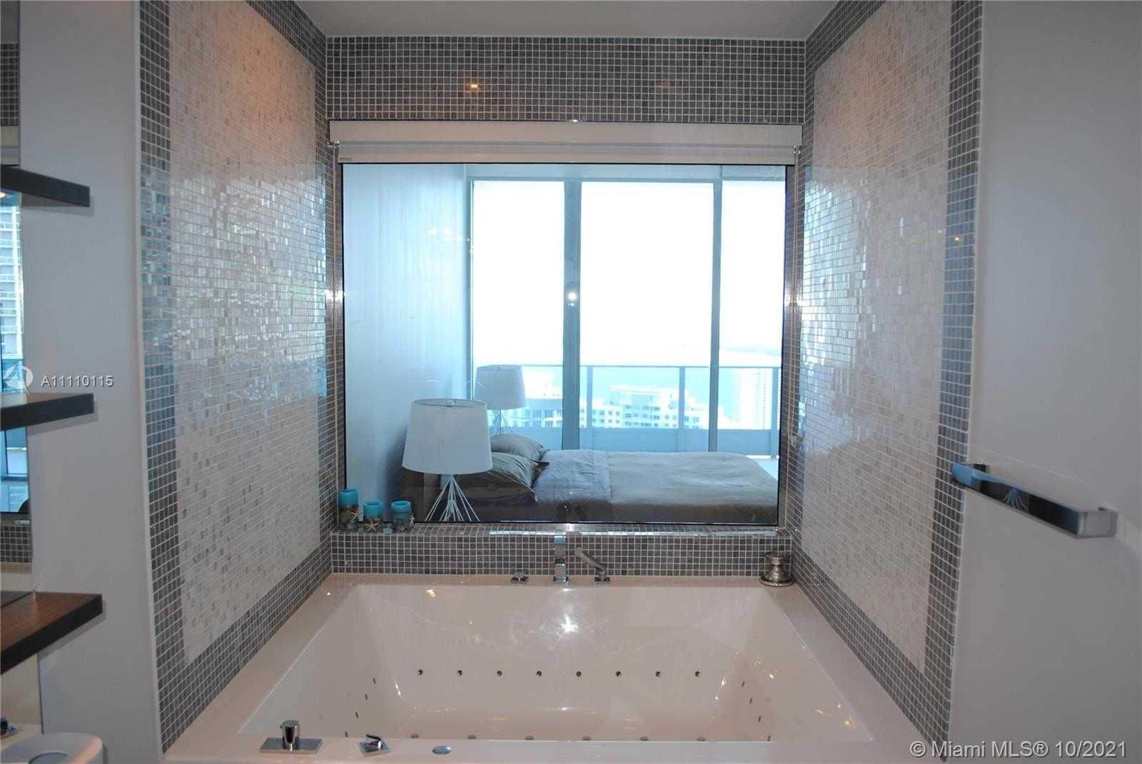 Small Image of 200 BISCAYNE BOULEVARD WAY #4507, Miami Number 15