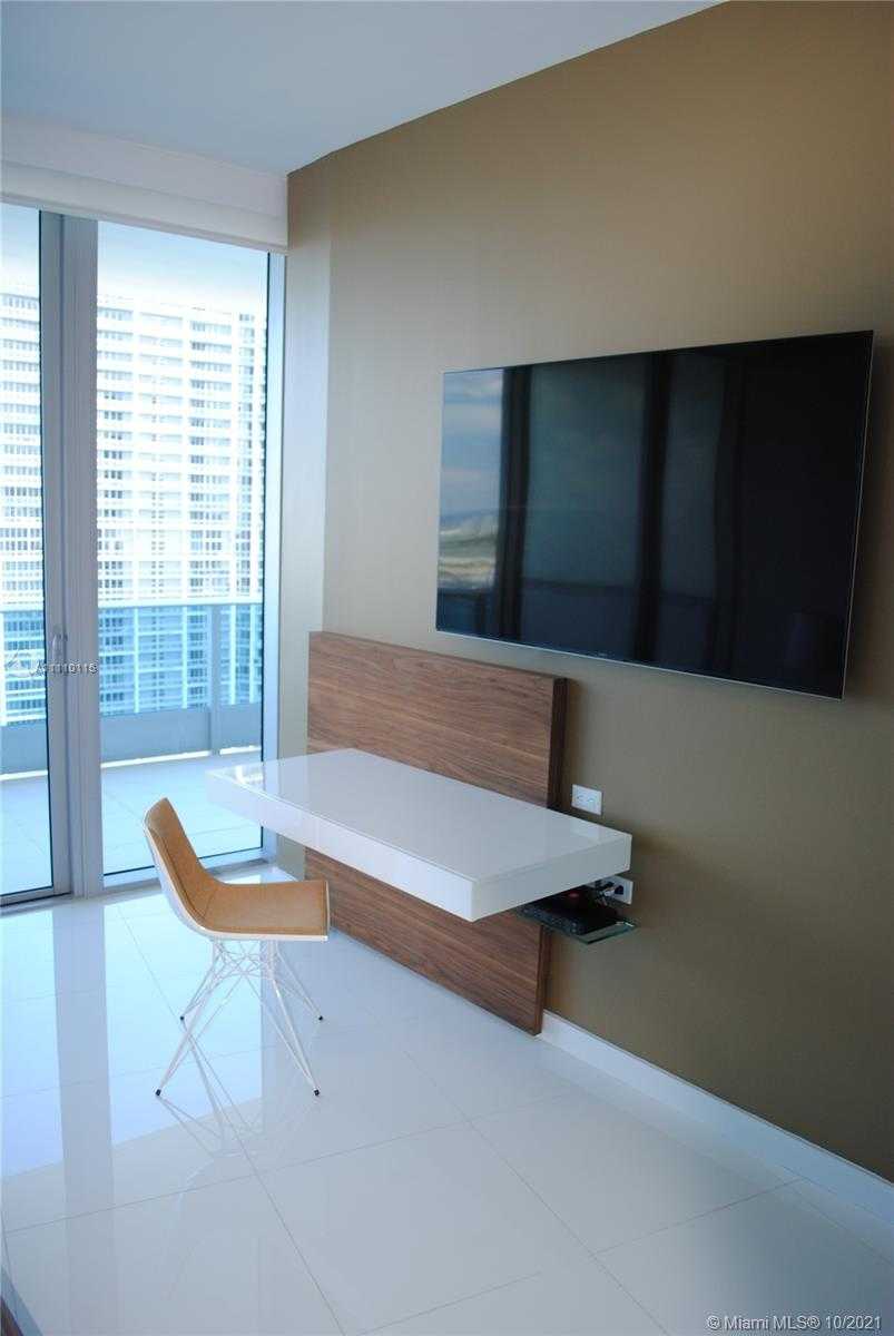 Small Image of 200 BISCAYNE BOULEVARD WAY #4507, Miami Number 19