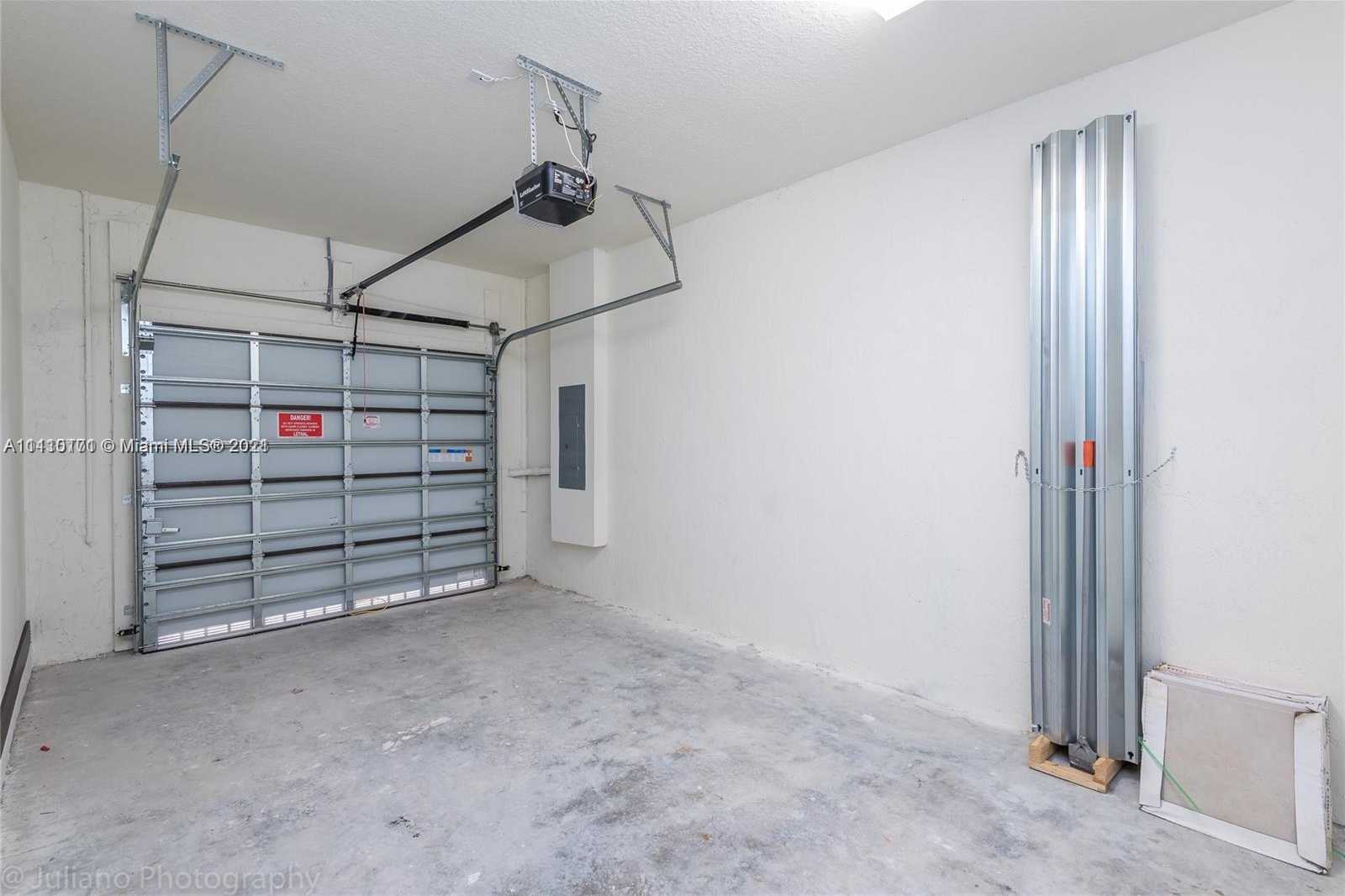 Small Image of 15955 NORTH WEST 91ST CT #15955, Miami Lakes Number 23