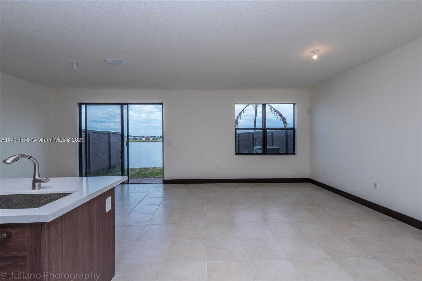 Small Image of 15955 NORTH WEST 91ST CT #15955, Miami Lakes Number 5