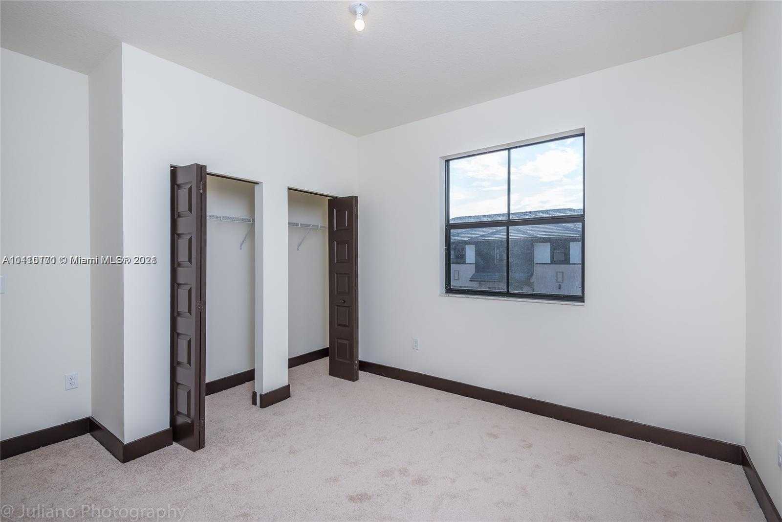 Small Image of 15955 NORTH WEST 91ST CT #15955, Miami Lakes Number 9