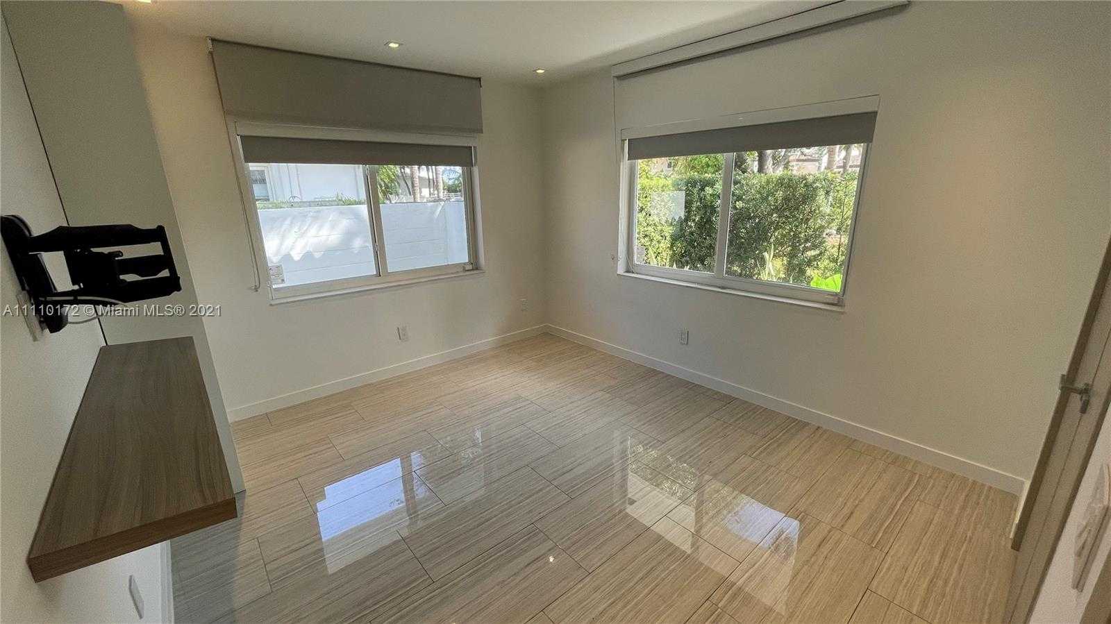 Small Image of 2341 KEYSTONE BLVD, North Miami Number 40