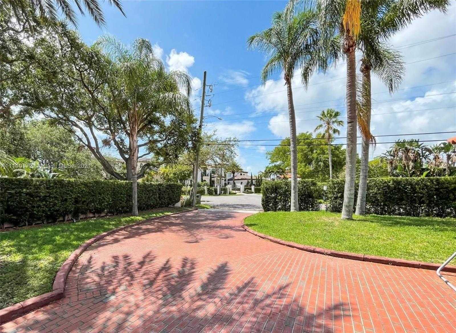 Small Image of 2341 KEYSTONE BLVD, North Miami Number 47