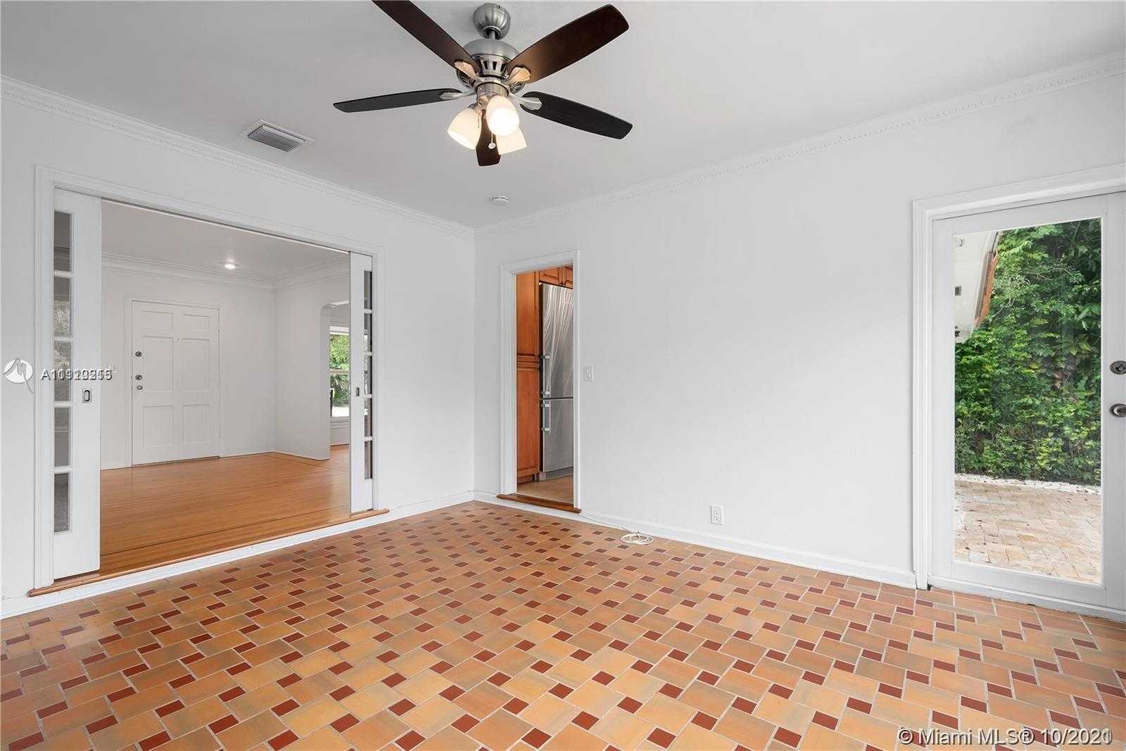 Small Image of 1419 CADIZ AVE, Coral Gables Number 16