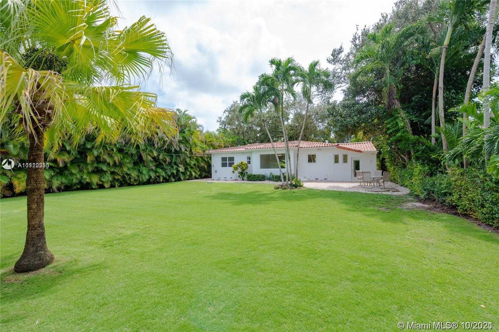 Small Image of 1419 CADIZ AVE, Coral Gables Number 34
