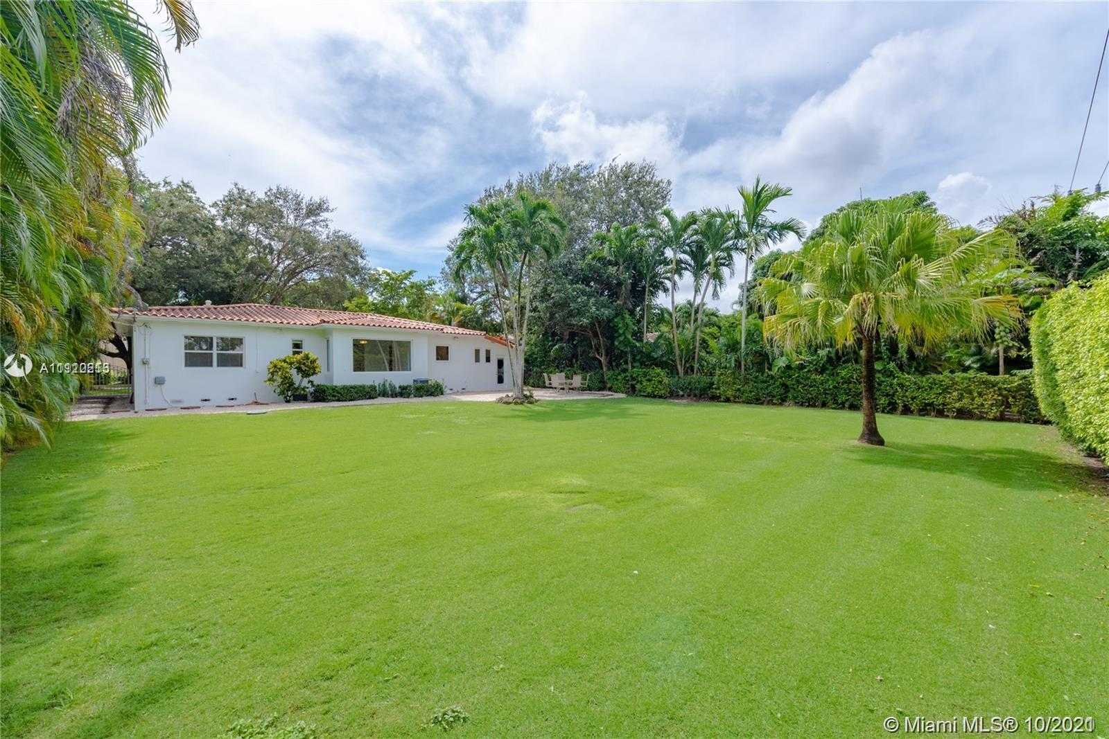 Small Image of 1419 CADIZ AVE, Coral Gables Number 7