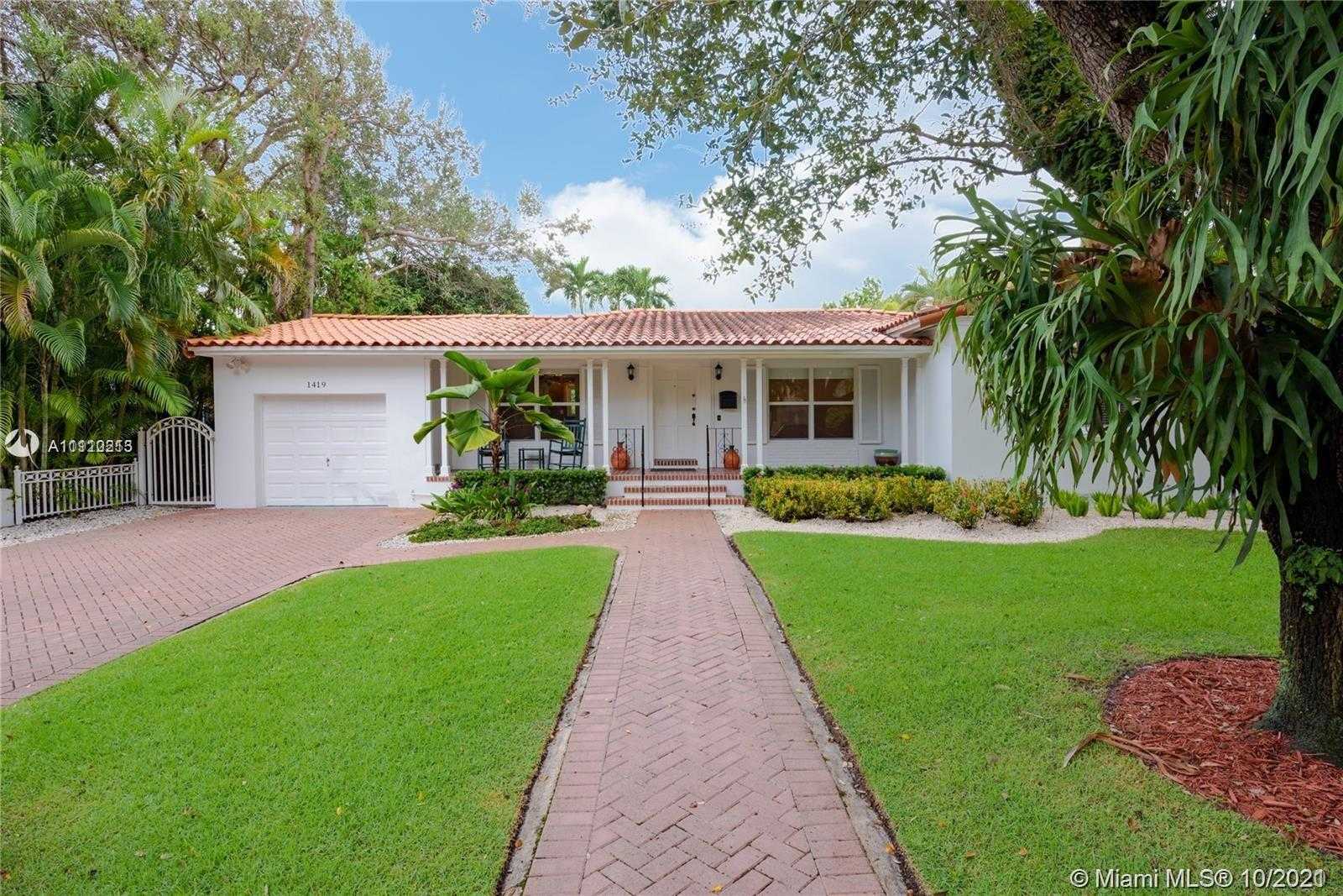 Small Image of 1419 CADIZ AVE, Coral Gables Number 9