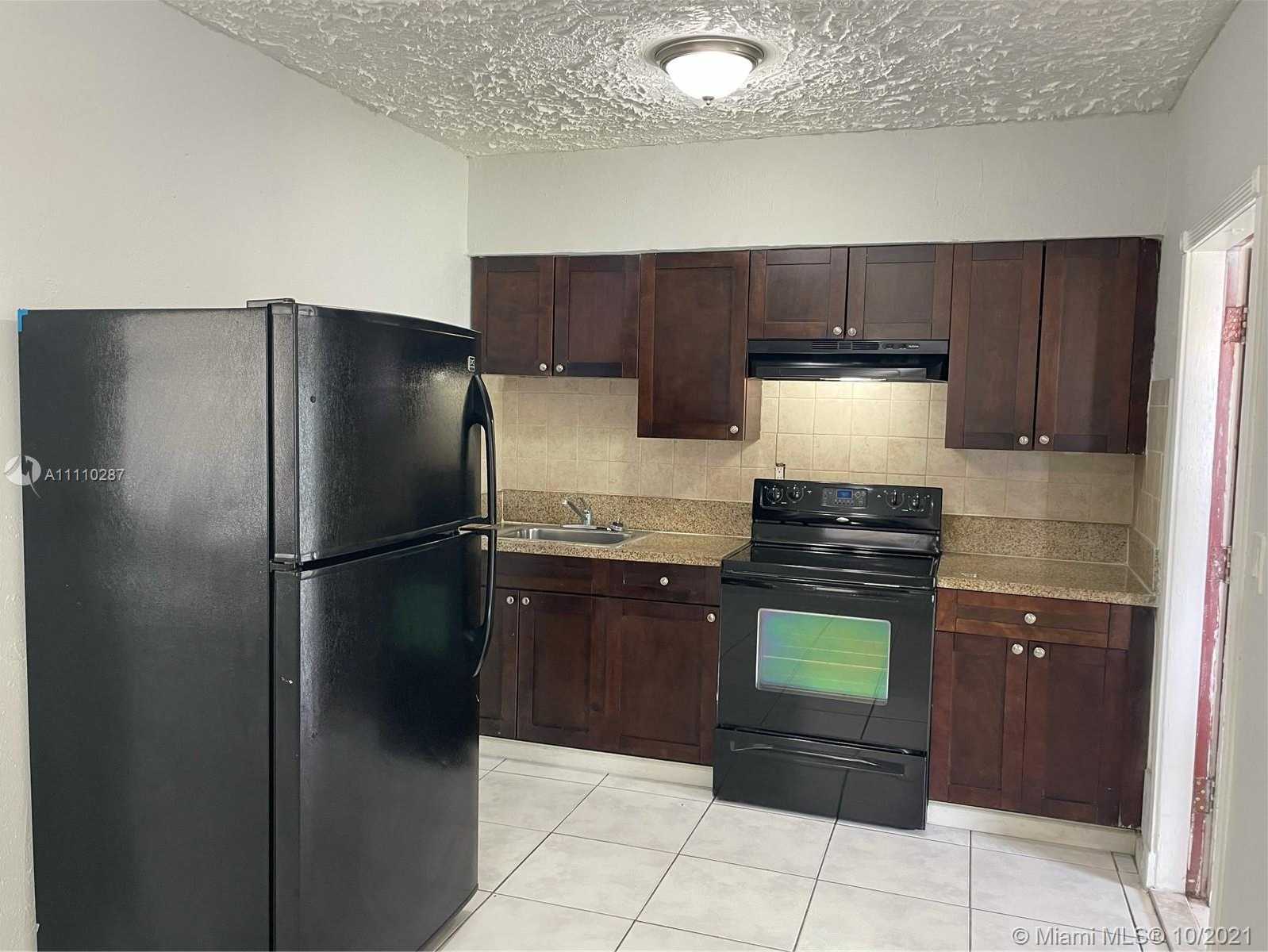 Small Image of 3140 NORTH WEST 5TH CT, Lauderhill Number 2