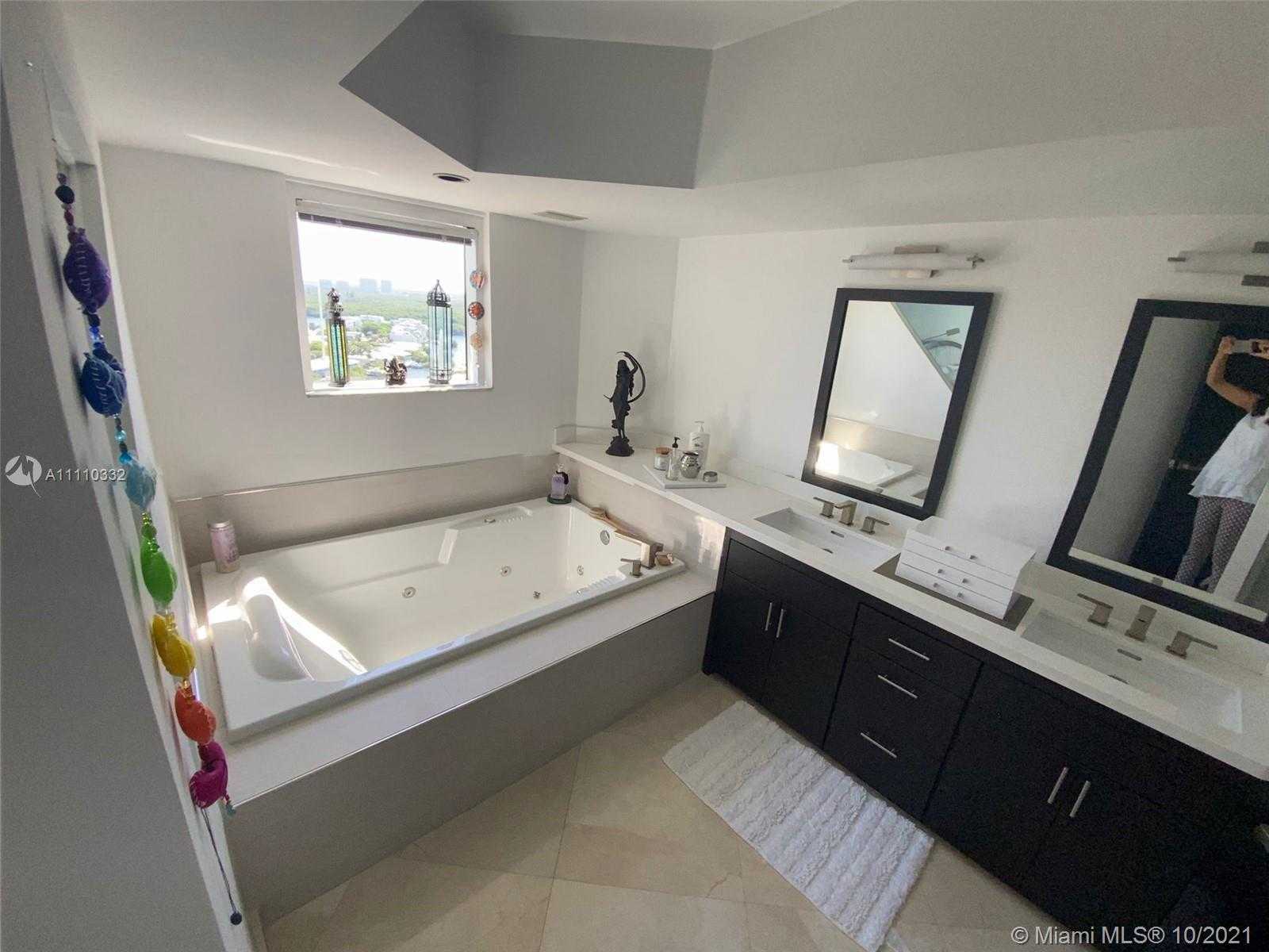 Small Image of 16425 COLLINS AVE #2018, Sunny Isles Beach Number 39