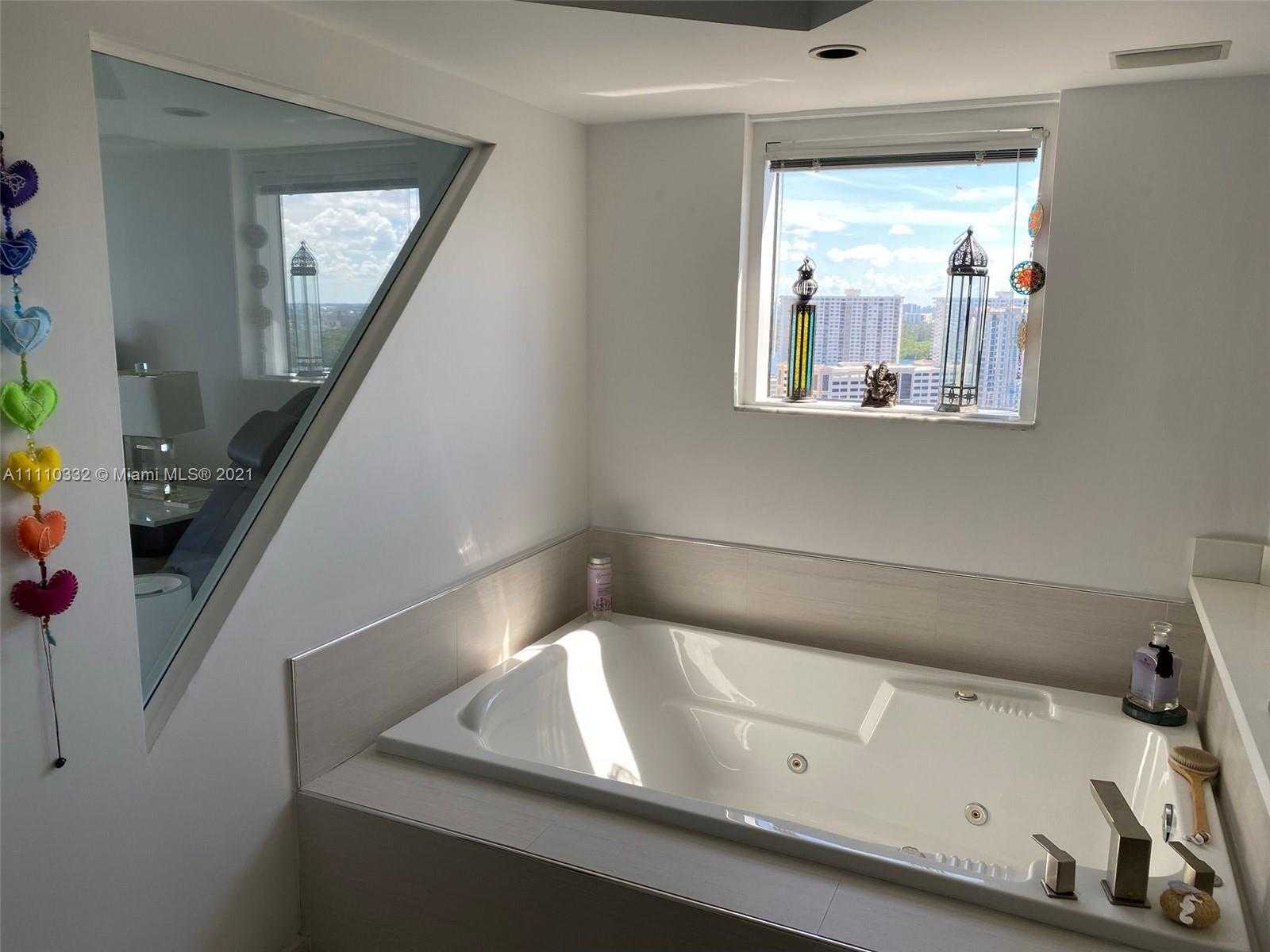 Small Image of 16425 COLLINS AVE #2018, Sunny Isles Beach Number 42