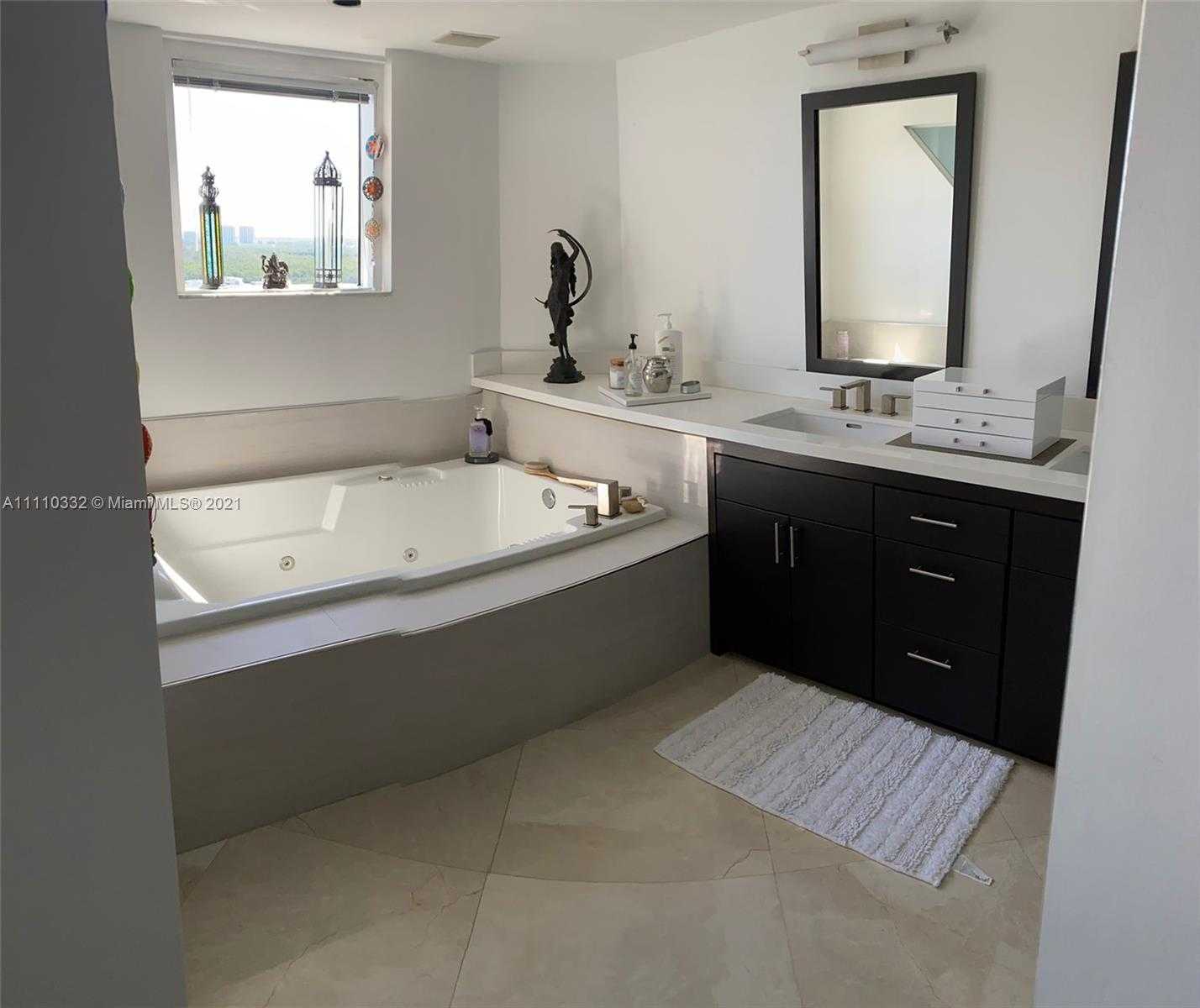 Small Image of 16425 COLLINS AVE #2018, Sunny Isles Beach Number 60