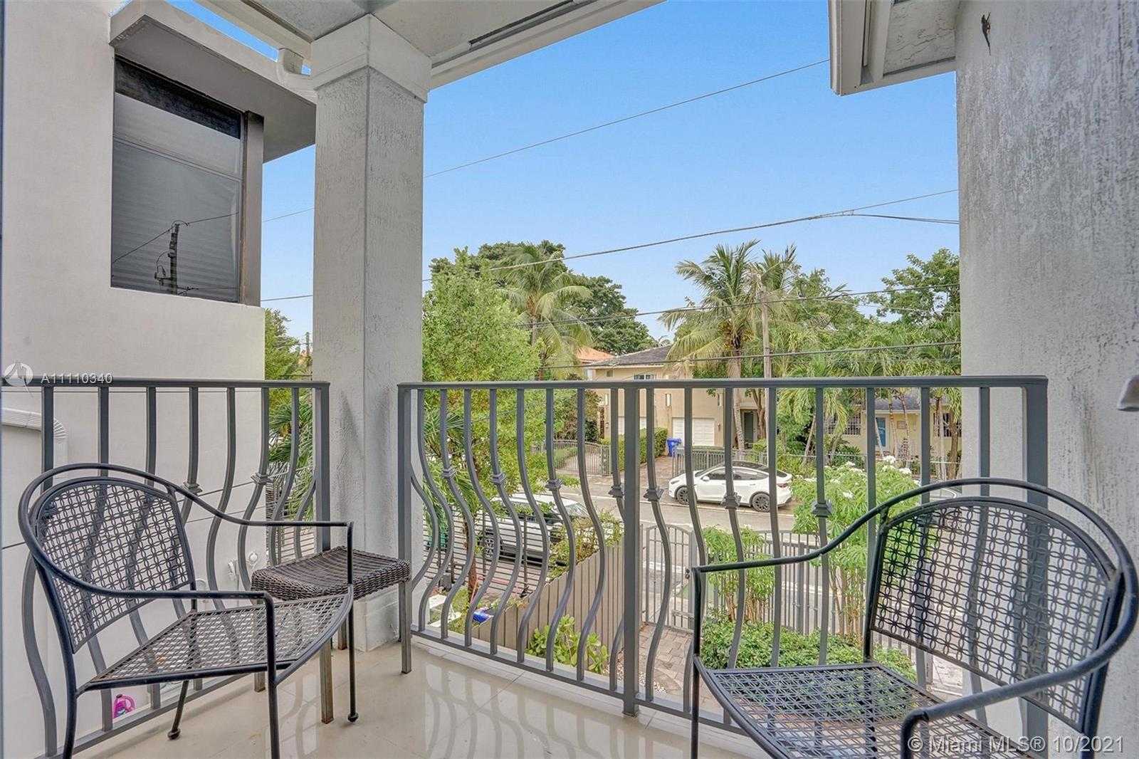 Small Image of 3160 NEW YORK ST #B, Miami Number 15