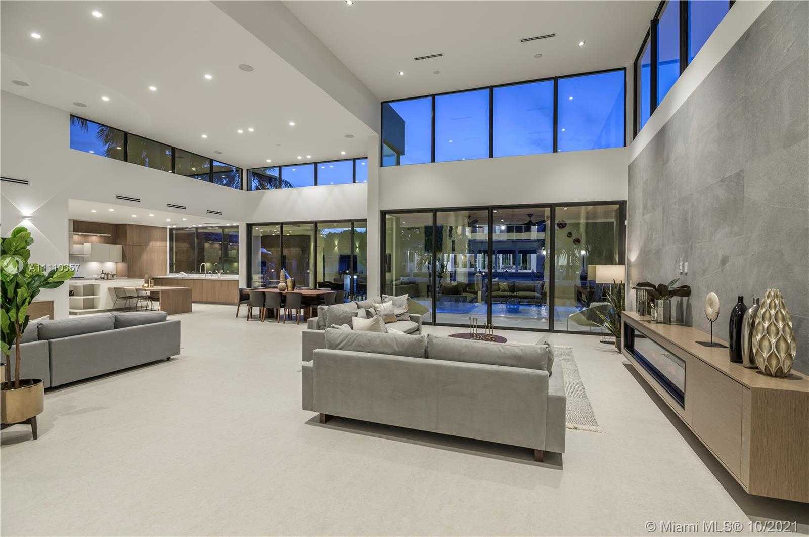 Small Image of 401 ROYAL PLAZA DR #na, Fort Lauderdale Number 12