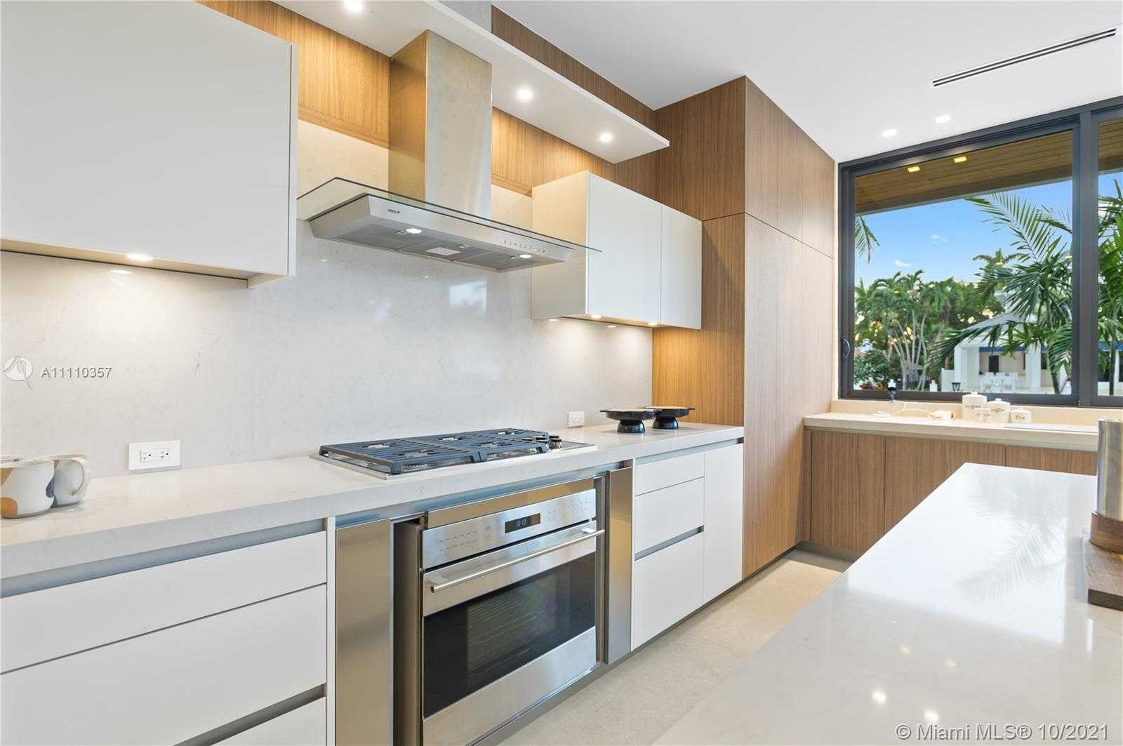 Small Image of 401 ROYAL PLAZA DR #na, Fort Lauderdale Number 22