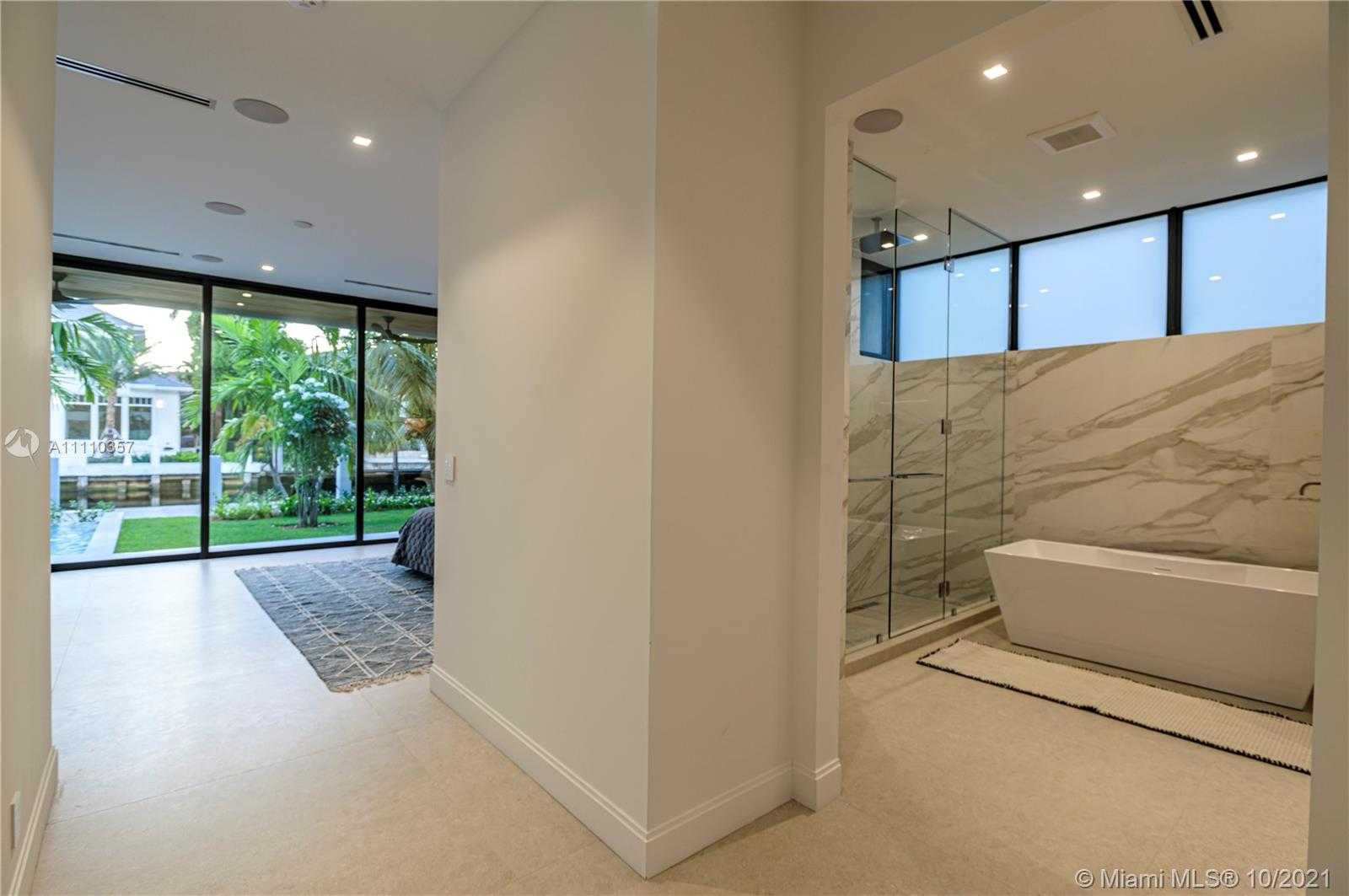 Small Image of 401 ROYAL PLAZA DR #na, Fort Lauderdale Number 36