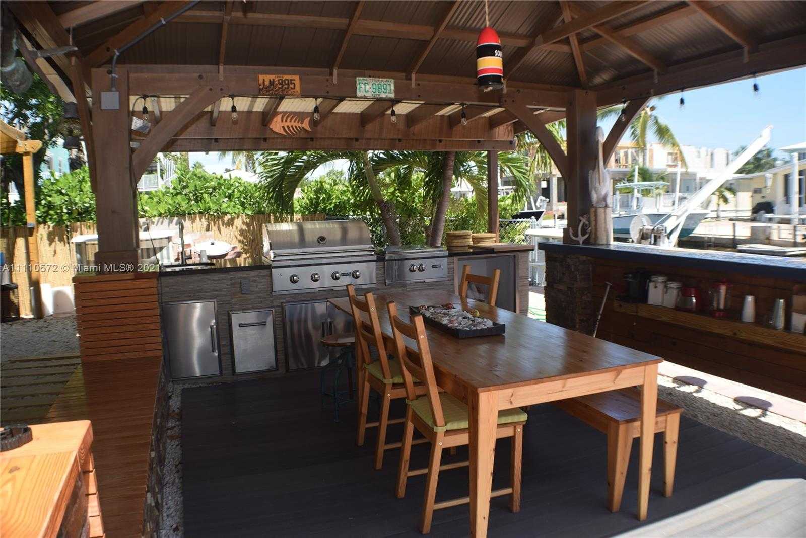 Small Image of 15 POISONWOOD RD, Key Largo Number 24