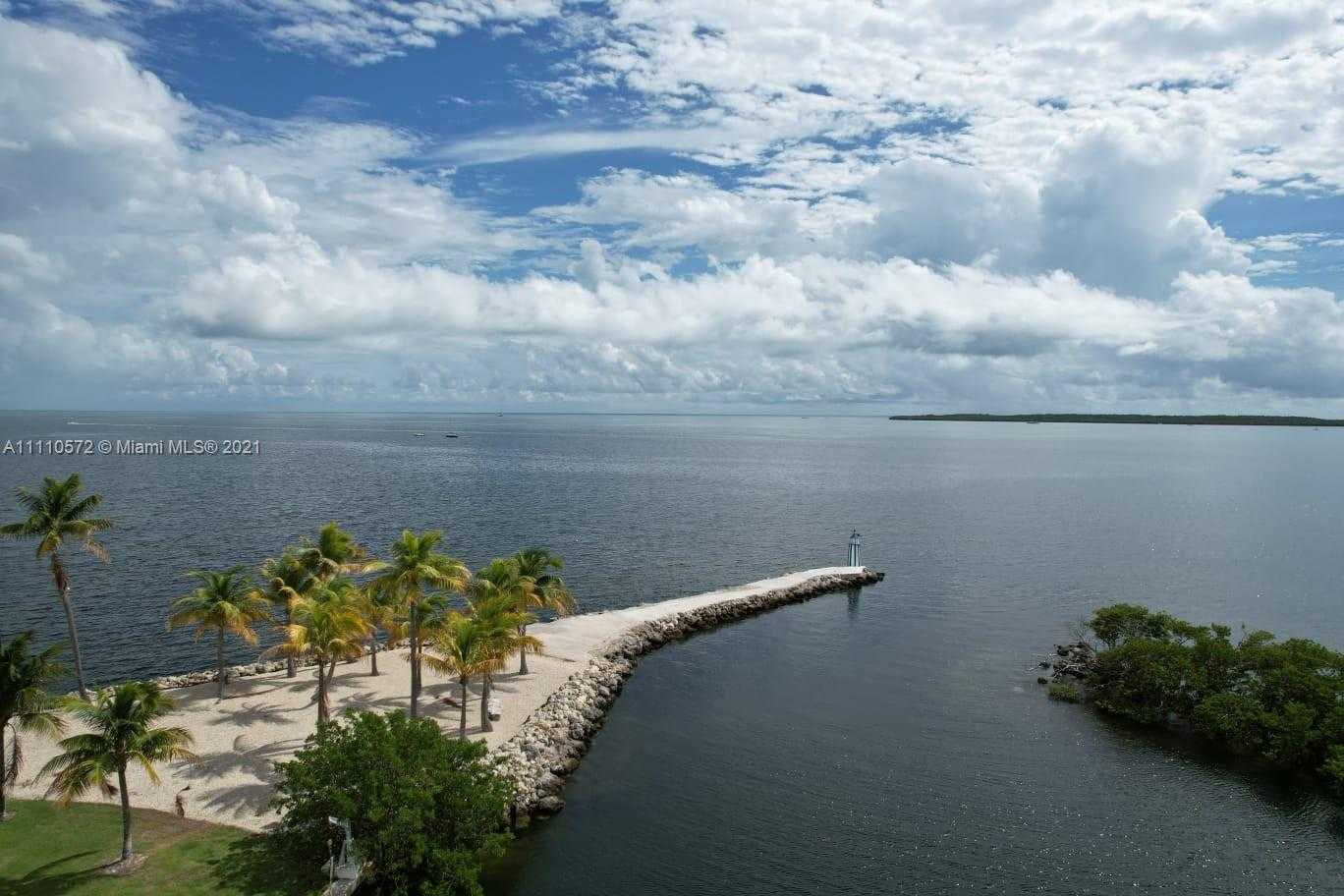 Small Image of 15 POISONWOOD RD, Key Largo Number 32