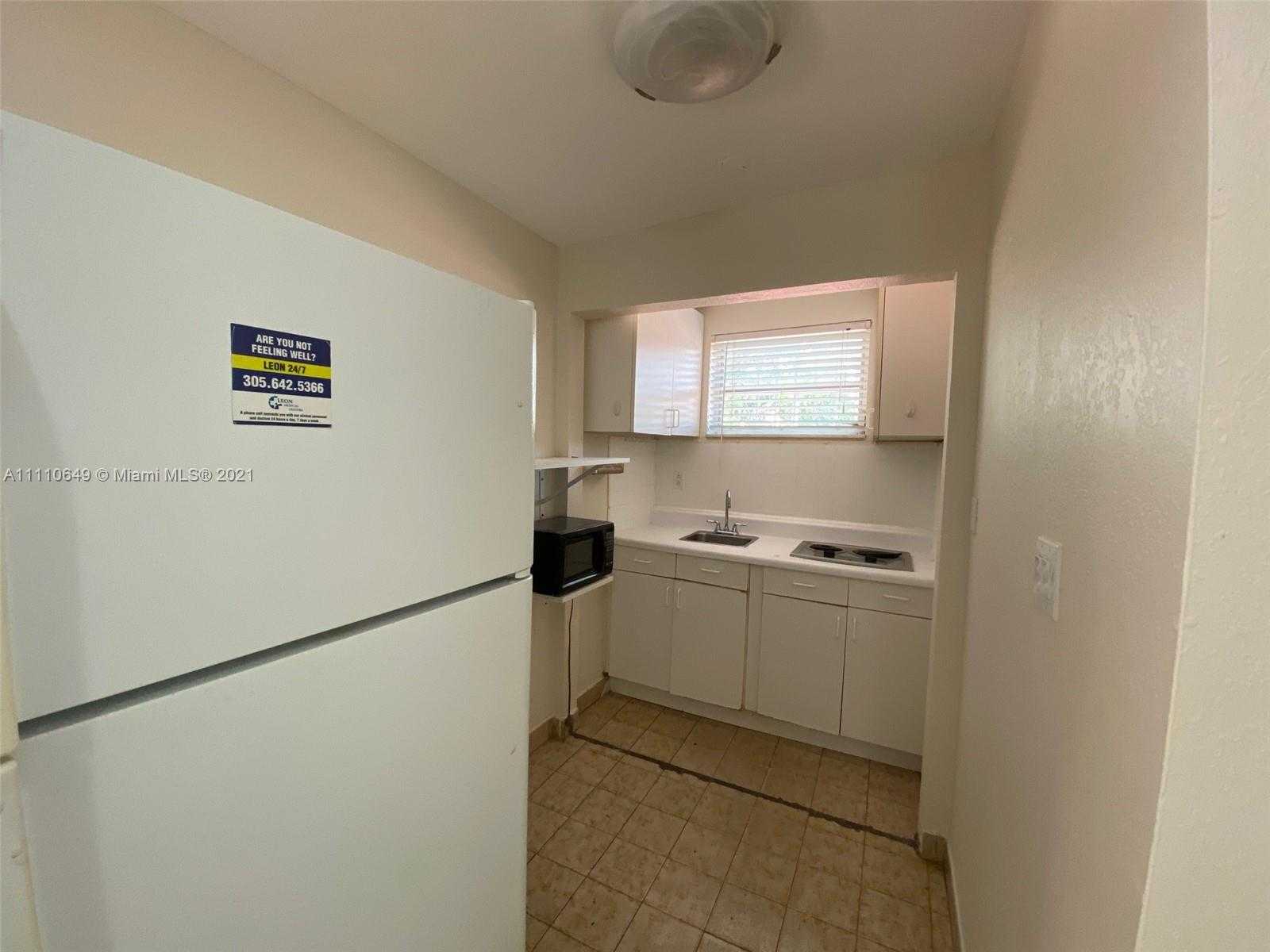 Small Image of 40 SOUTH WEST 34TH AVE #2, Miami Number 7