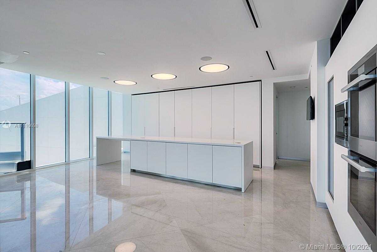 Small Image of 2020 NORTH BAYSHORE DR #4502, Miami Number 2