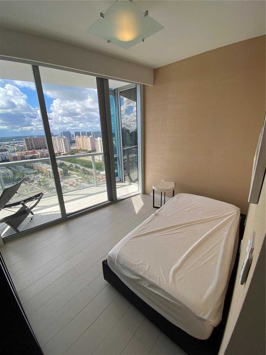 Small Image of 17121 COLLINS AVE #2701, Sunny Isles Beach Number 24