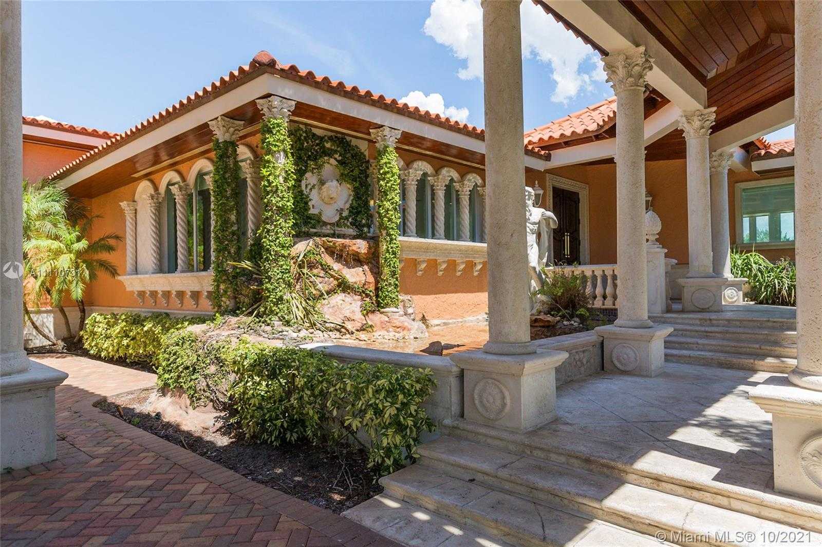 Small Image of 1249 BISCAYA DR, Surfside Number 5
