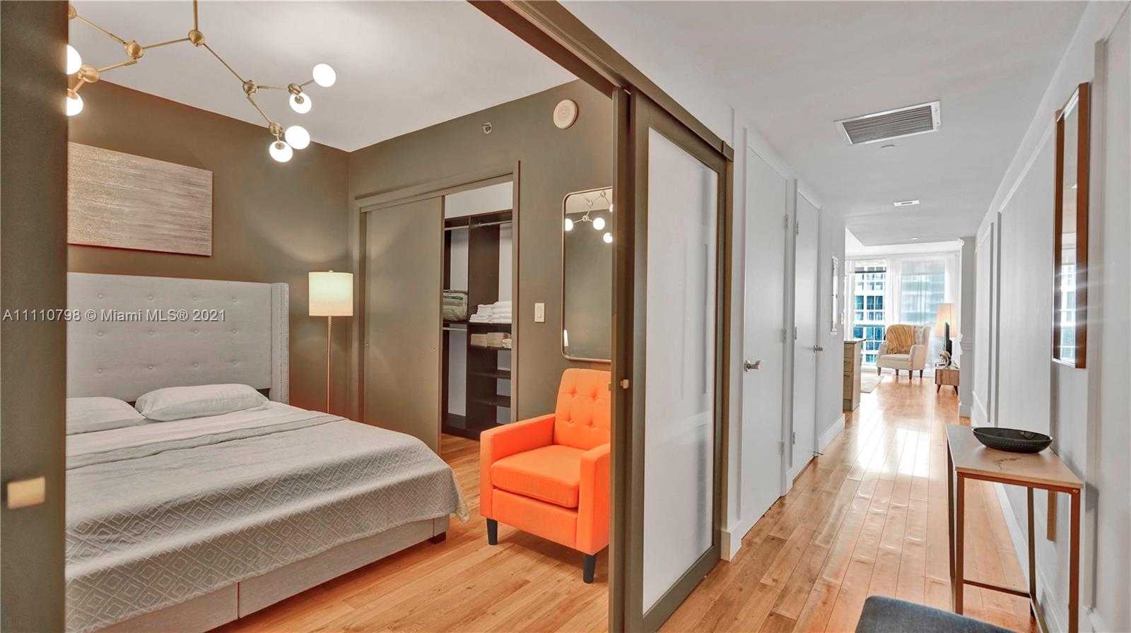 Small Image of 1830 SOUTH OCEAN DR #2209, Hallandale Beach Number 3