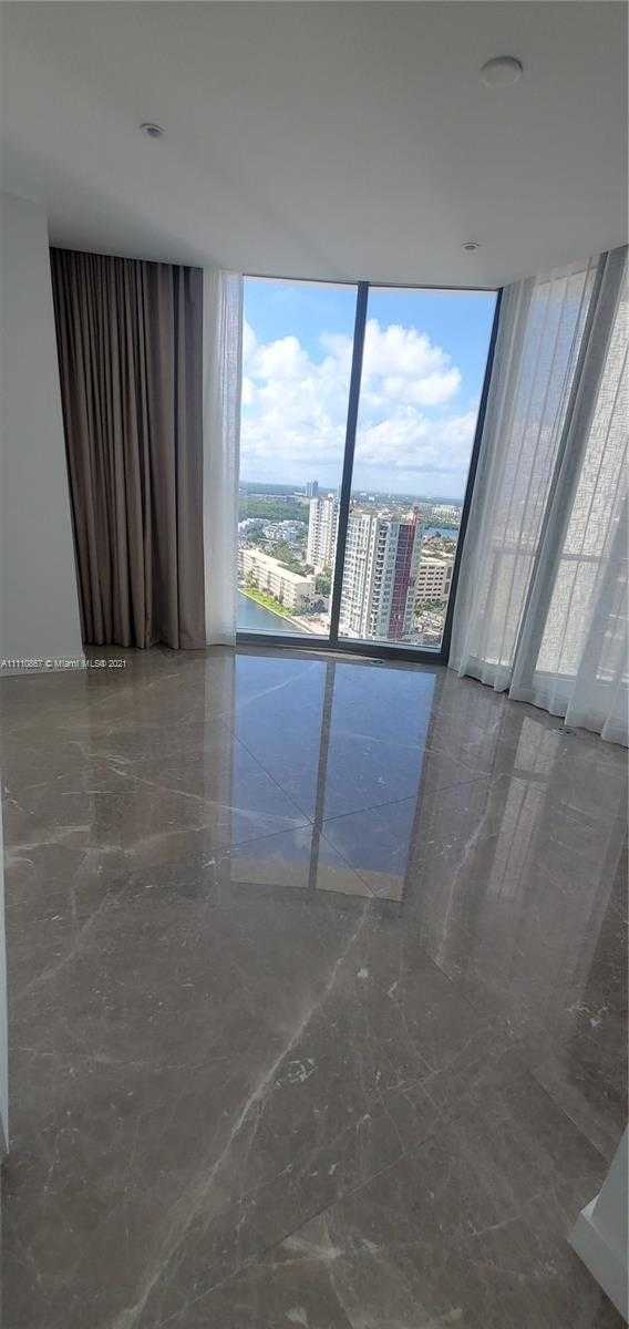 Small Image of 15701 COLLINS AVE #1901, Sunny Isles Beach Number 6