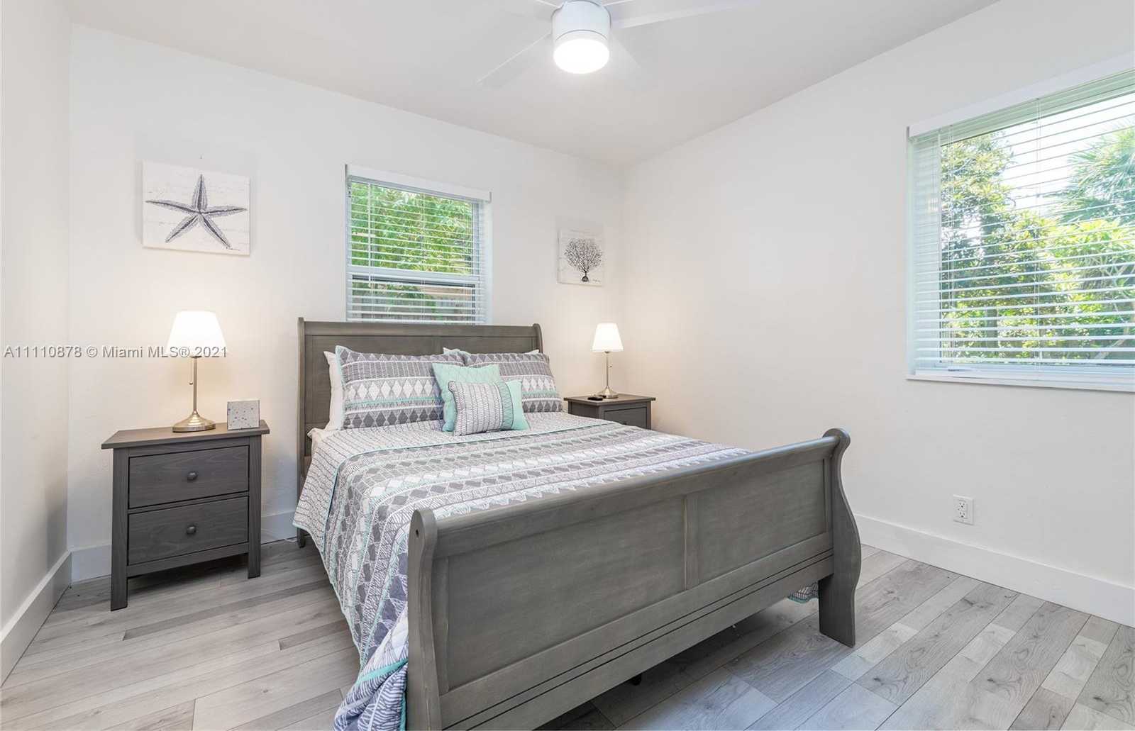 Small Image of 822 NORTH EAST 16TH CT, Fort Lauderdale Number 11