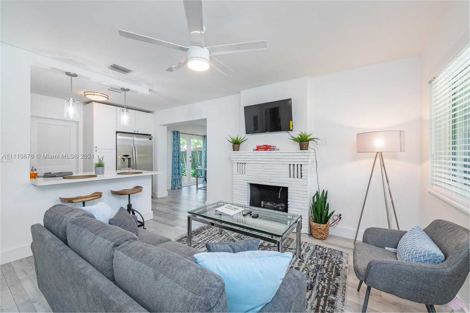 Small Image of 822 NORTH EAST 16TH CT, Fort Lauderdale Number 2