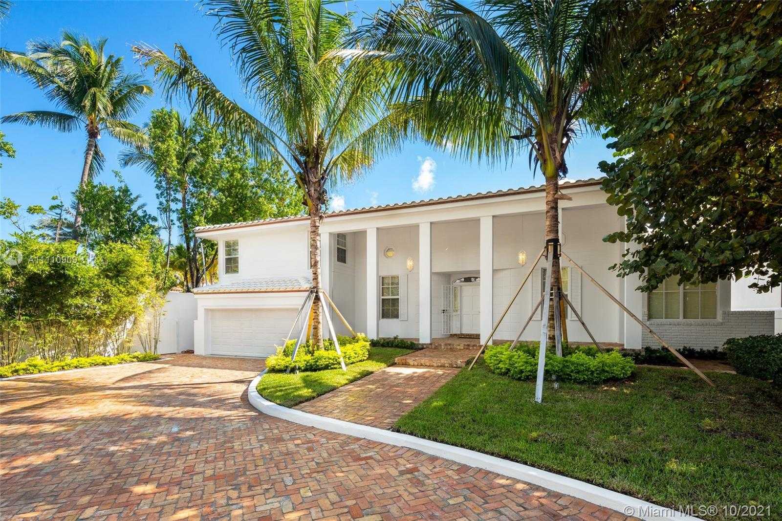 Small Image of 399 OCEAN BLVD, Golden Beach Number 16