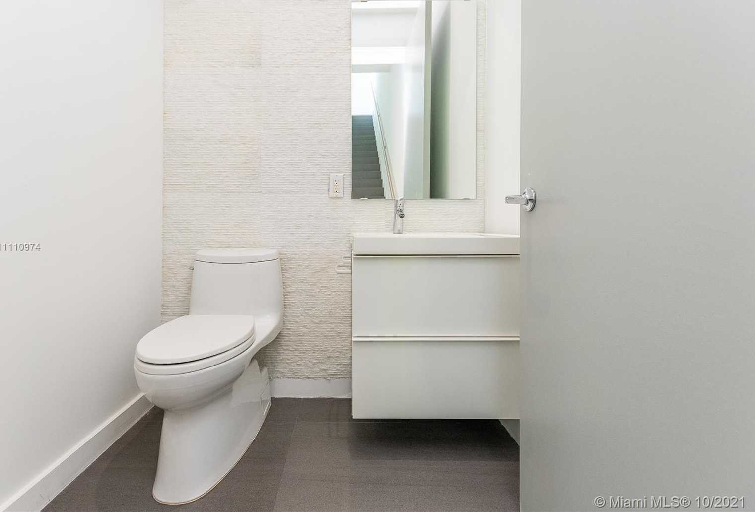 Small Image of 2270 SOUTH WEST 16TH AVE #2270, Miami Number 17