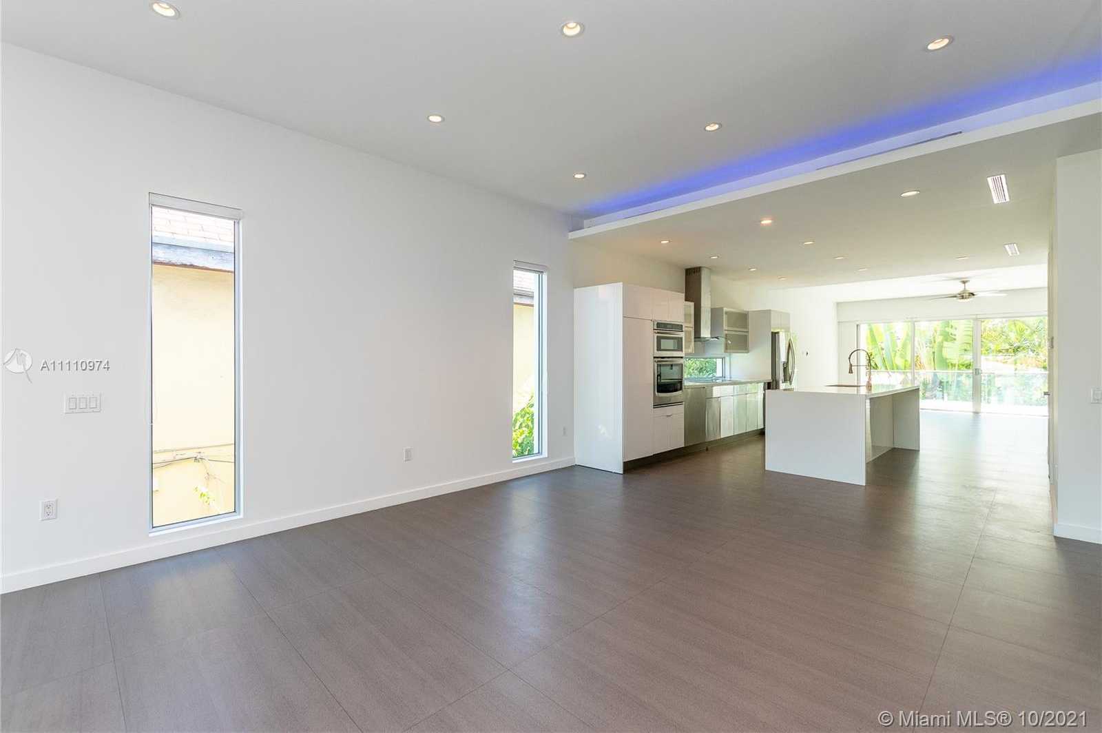 Small Image of 2270 SOUTH WEST 16TH AVE #2270, Miami Number 18