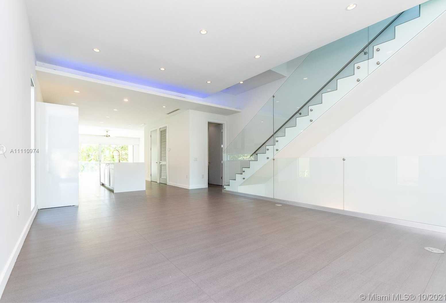Small Image of 2270 SOUTH WEST 16TH AVE #2270, Miami Number 19