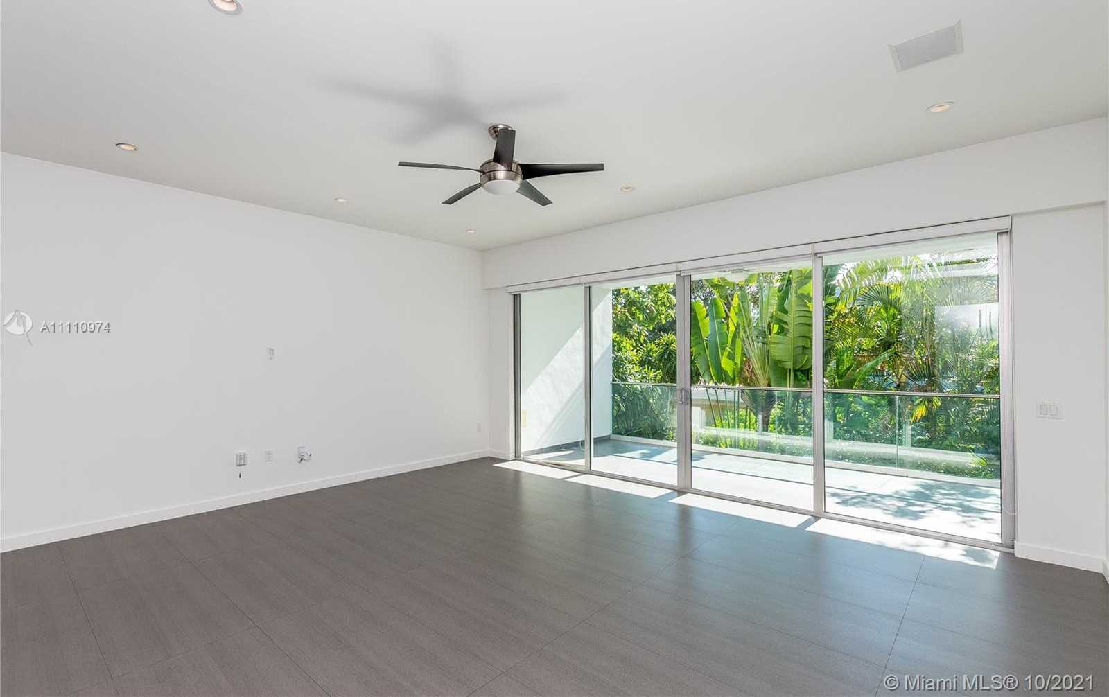 Small Image of 2270 SOUTH WEST 16TH AVE #2270, Miami Number 22