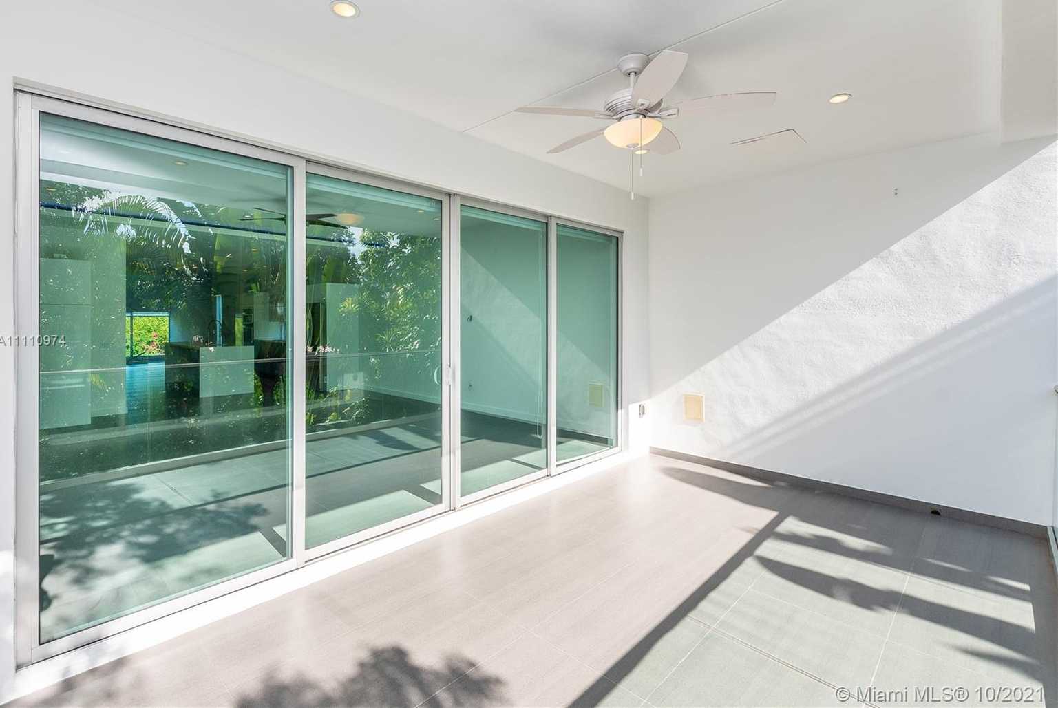 Small Image of 2270 SOUTH WEST 16TH AVE #2270, Miami Number 24