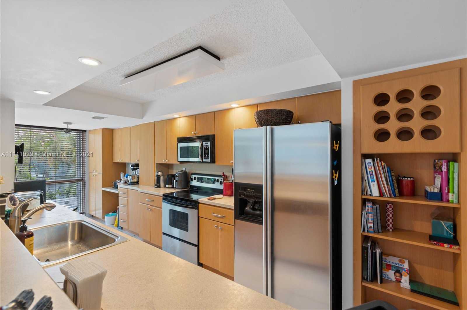 Small Image of 20943 NORTH EAST 37TH CT, Aventura Number 10