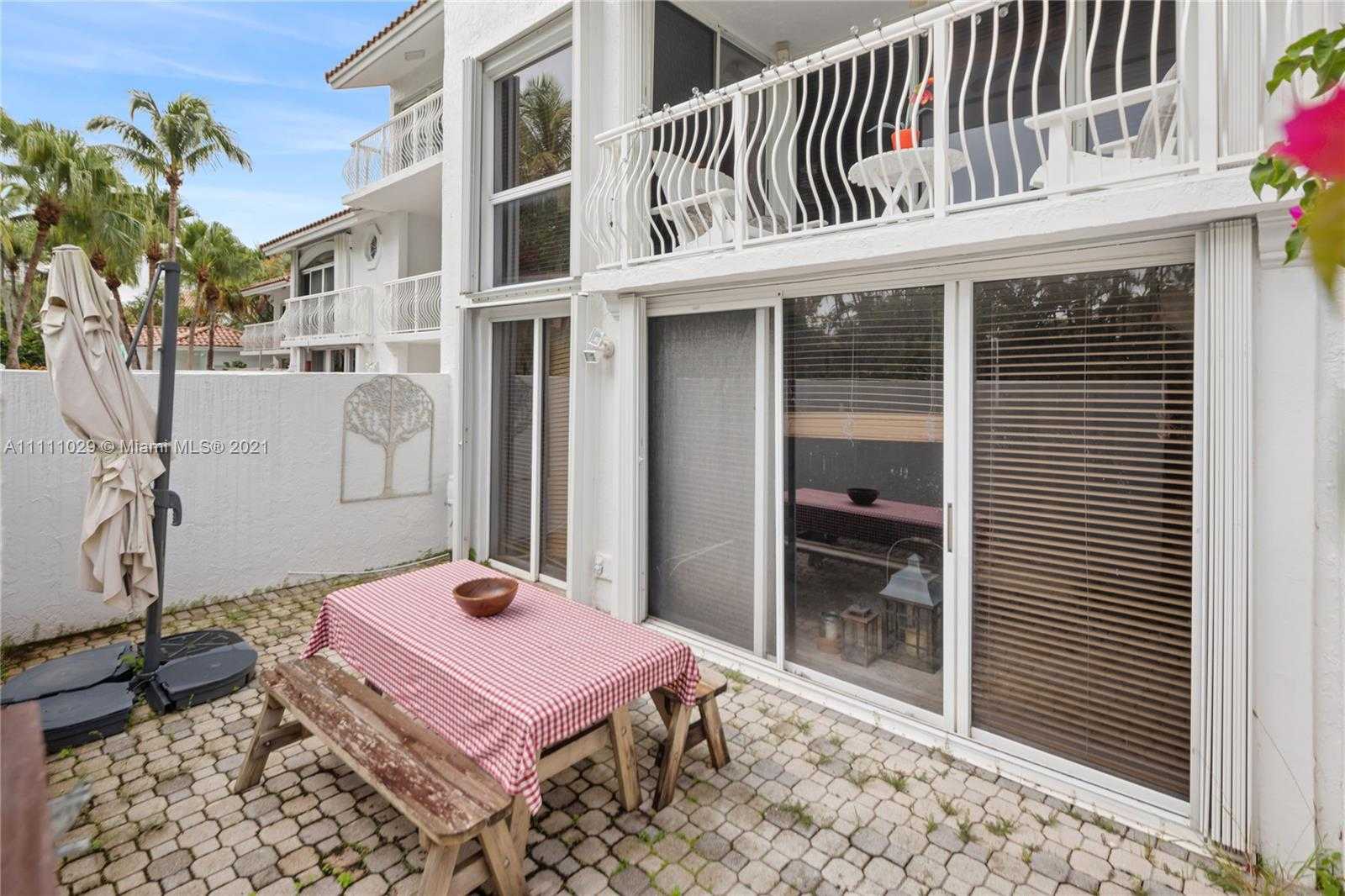 Small Image of 20943 NORTH EAST 37TH CT, Aventura Number 3