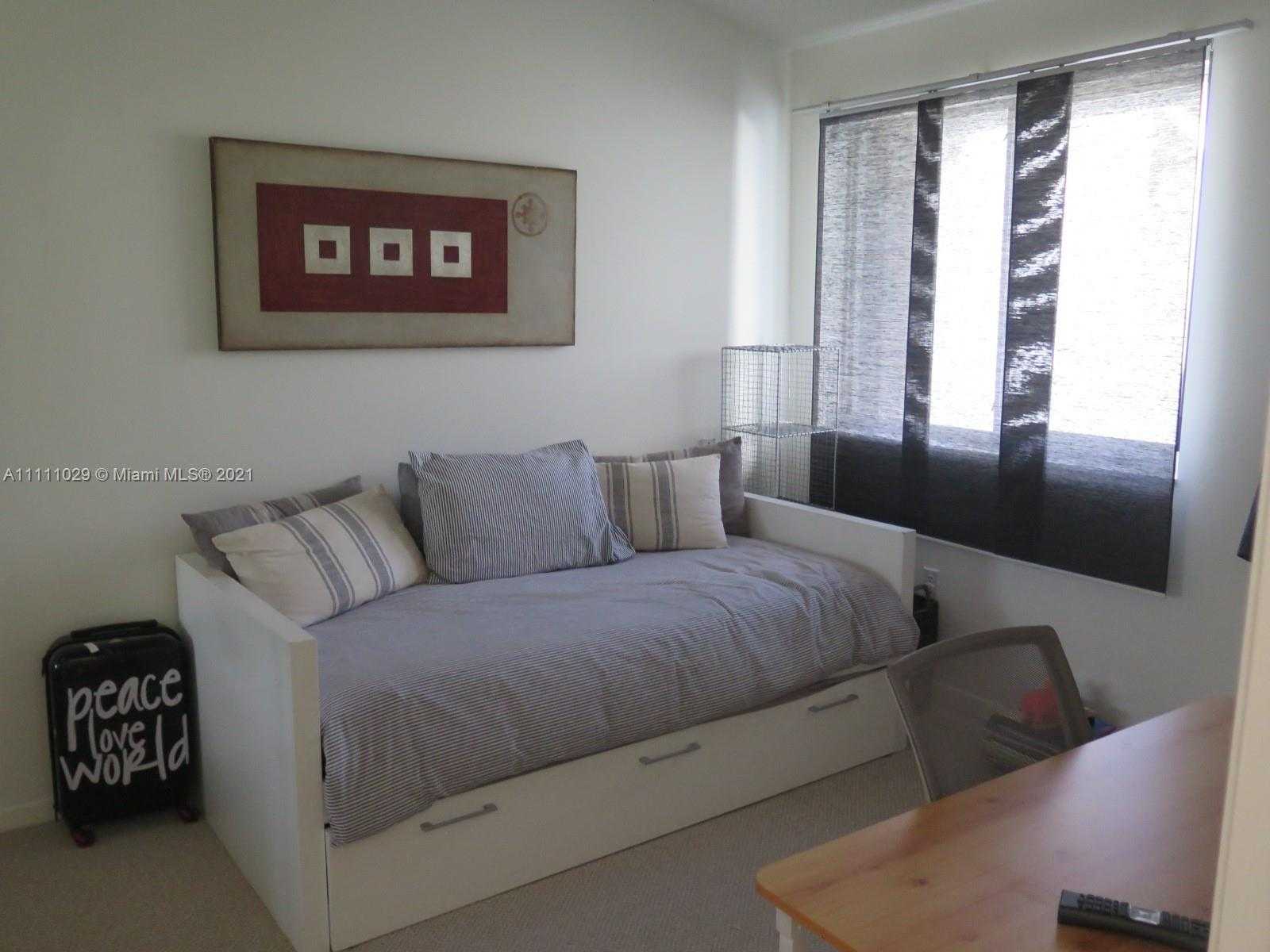 Small Image of 20943 NORTH EAST 37TH CT, Aventura Number 30