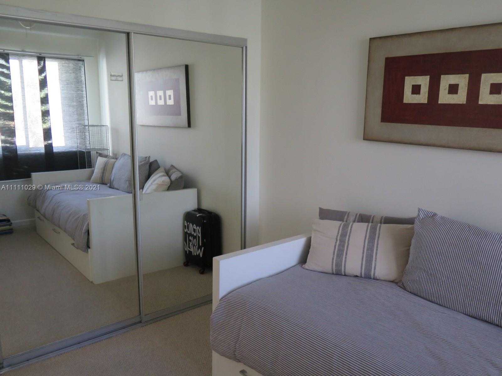Small Image of 20943 NORTH EAST 37TH CT, Aventura Number 31