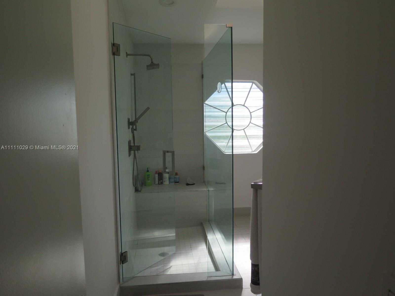Small Image of 20943 NORTH EAST 37TH CT, Aventura Number 33