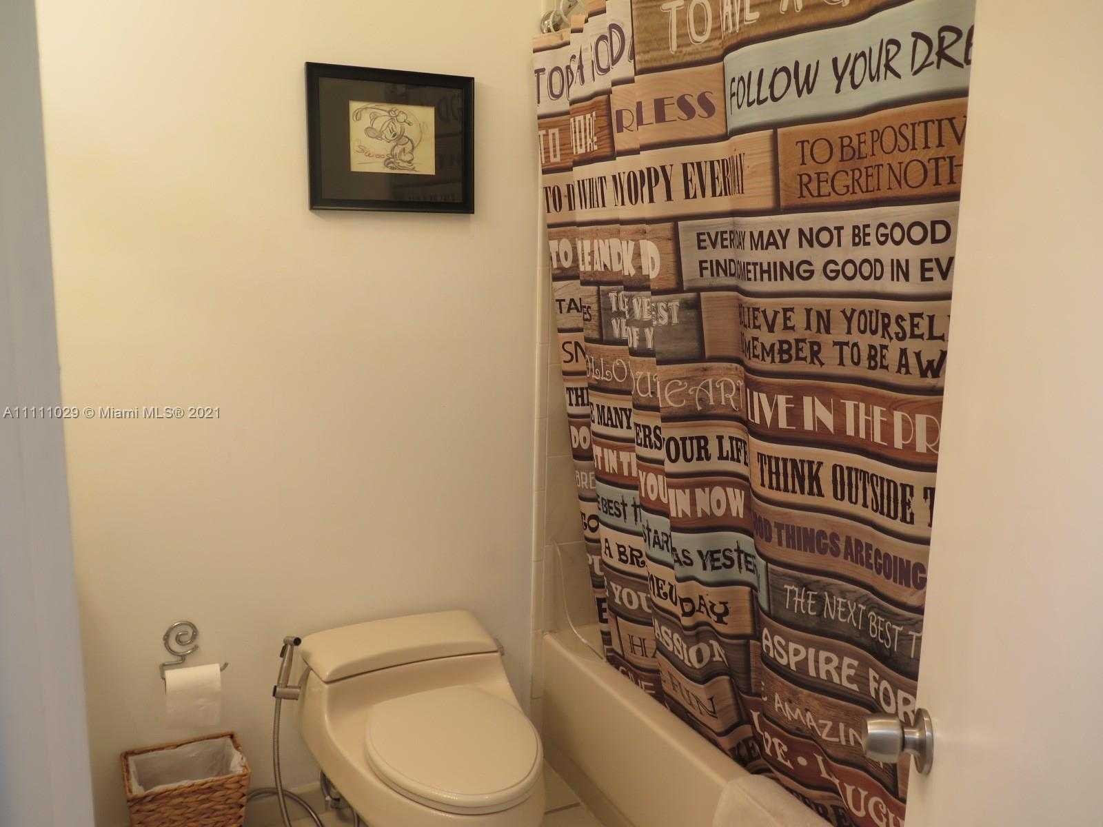 Small Image of 20943 NORTH EAST 37TH CT, Aventura Number 38